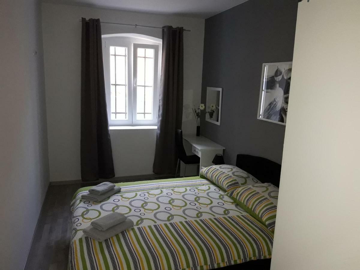 Apartments Vidulic Mali Losinj Bagian luar foto